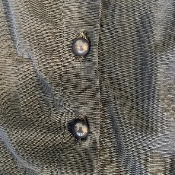 Altar’d state floral flowy embroidered top - Picture 10 of 10